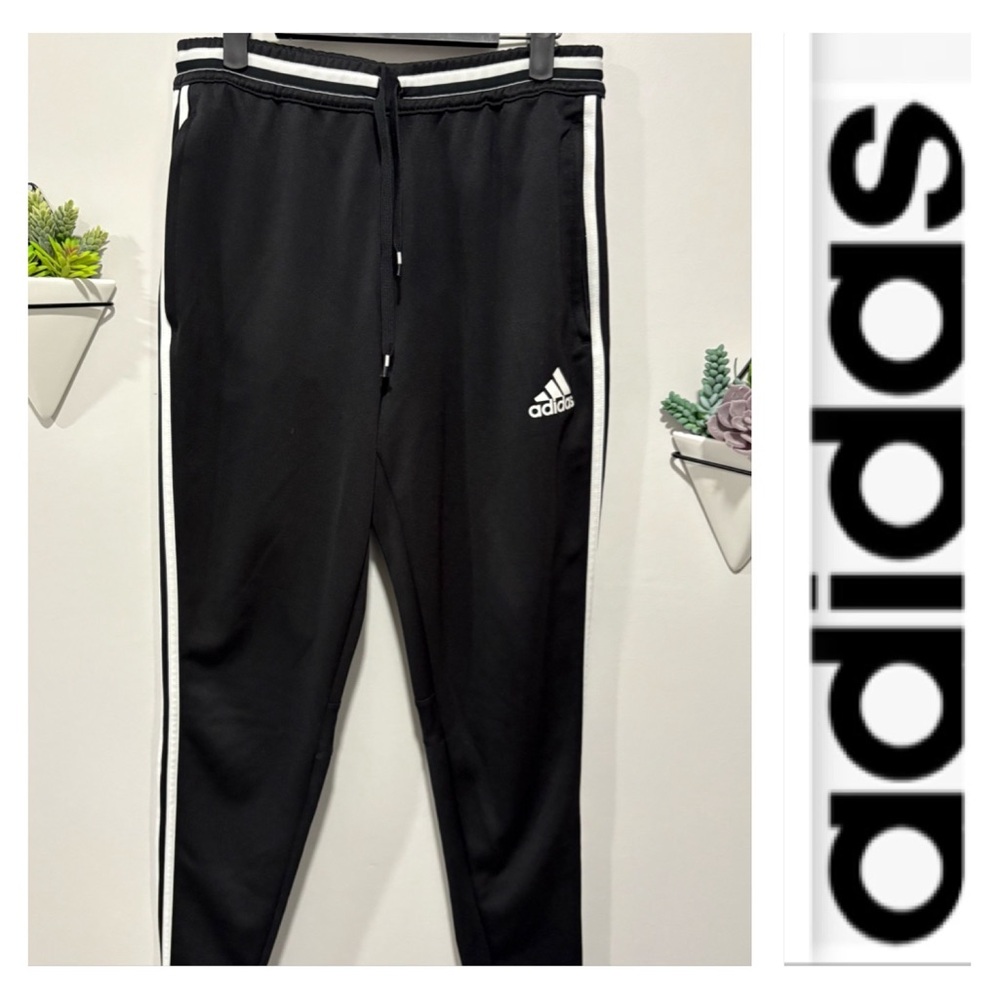Adidas Men’s Black and White Classic Stripes